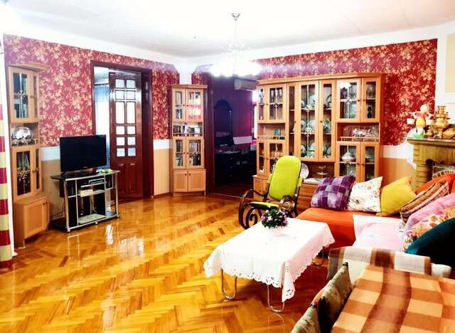 Апартаменты Cozy Apartment in the City Center Баку-3